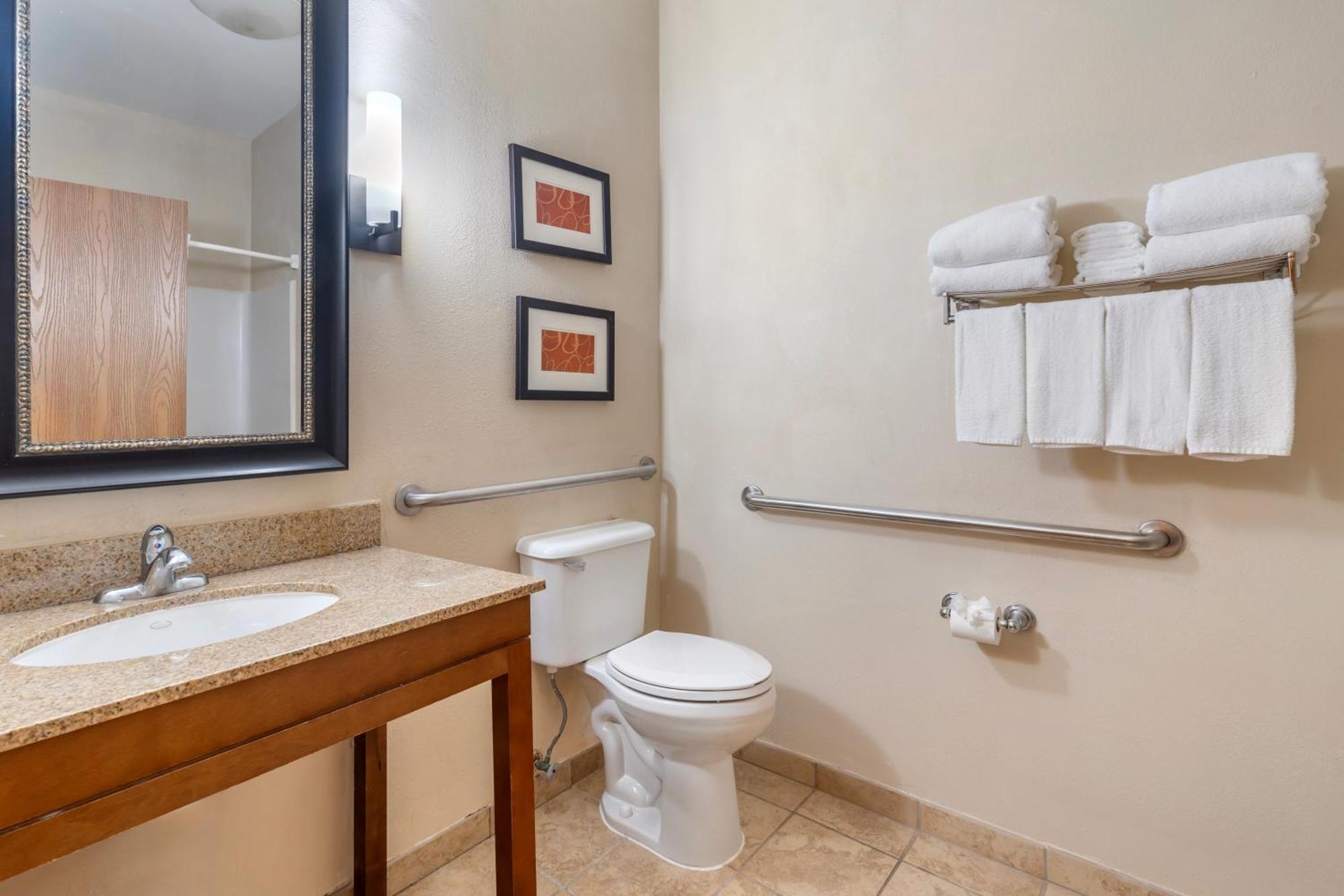 Comfort Suites Mckinney-Allen Luaran gambar